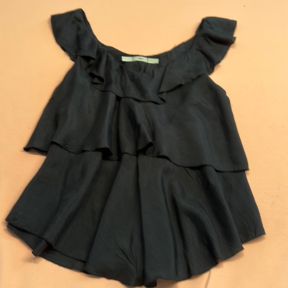 New Gibson 100% silk top. Black. Size medium